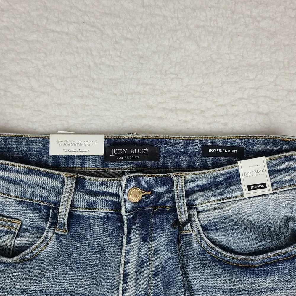 Judy Blue Jeans Womens 16W Blue Boyfriend Fit Distress Light Wash JB88605 NEW